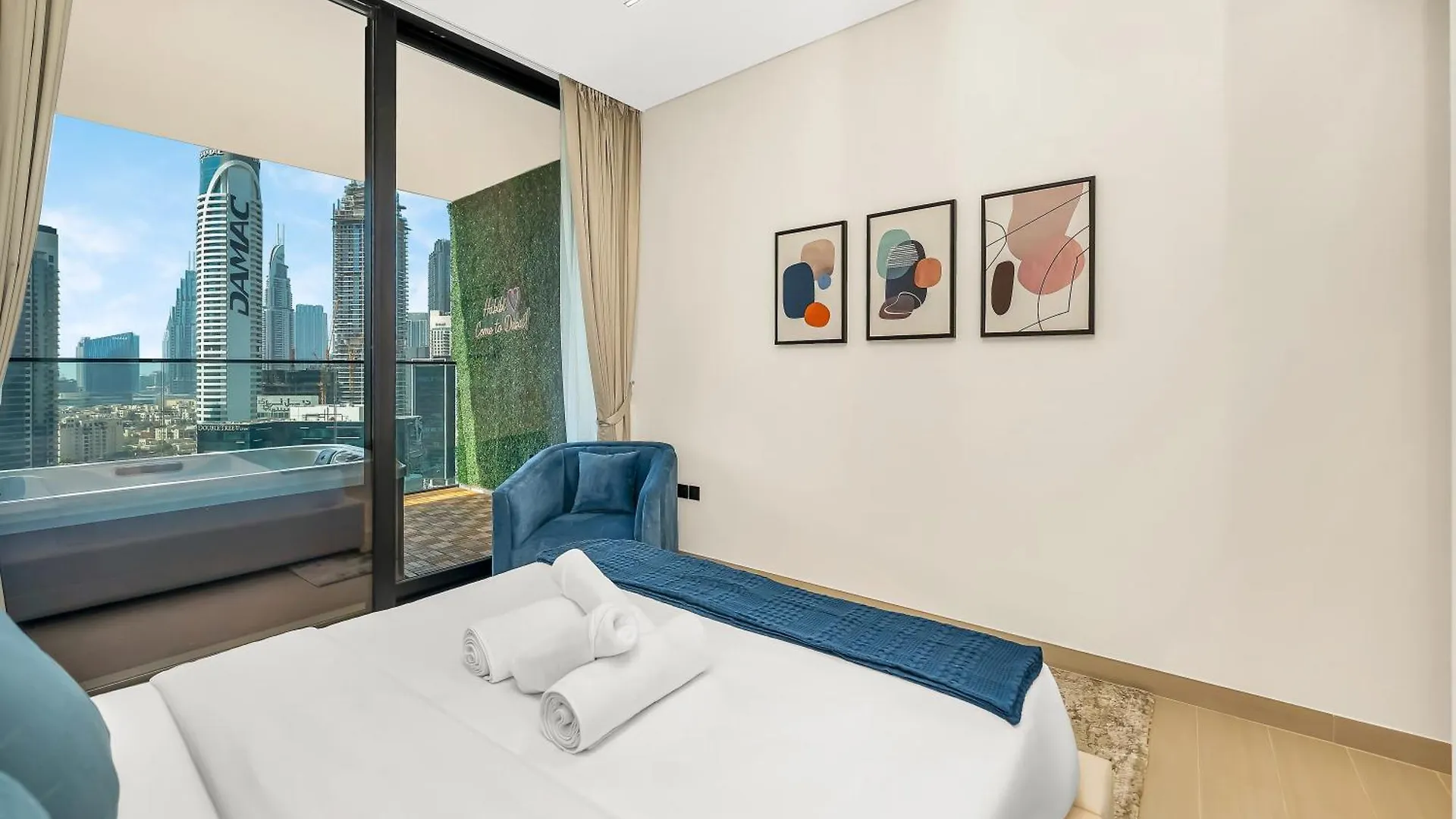 Chic 1Br Burj Khalifa Views Private Jacuzzi Apartman Dubaj